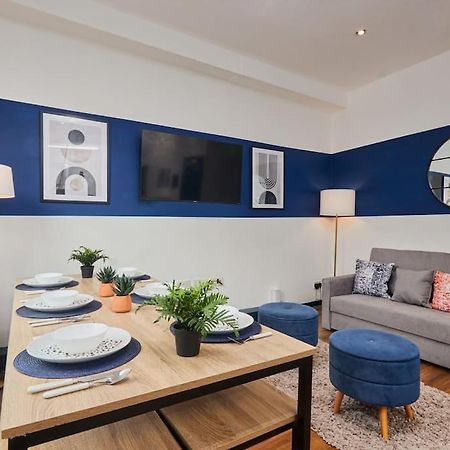 Large House Close To Leeds - Ideal For Groups Luaran gambar